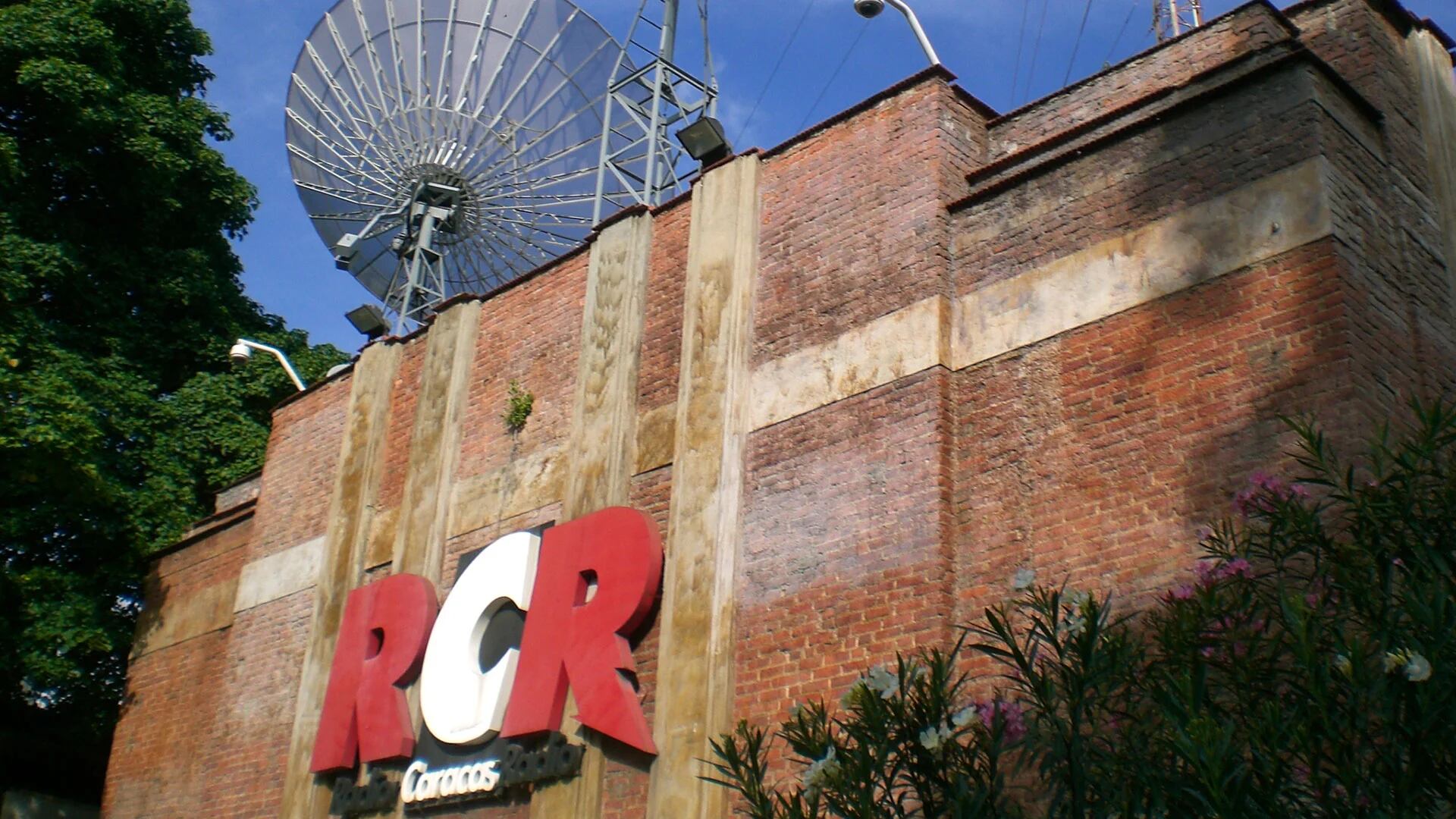RCR anunció el cese definitivo de sus operaciones