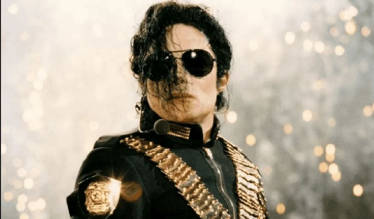 Michael Jackson - Figure 4