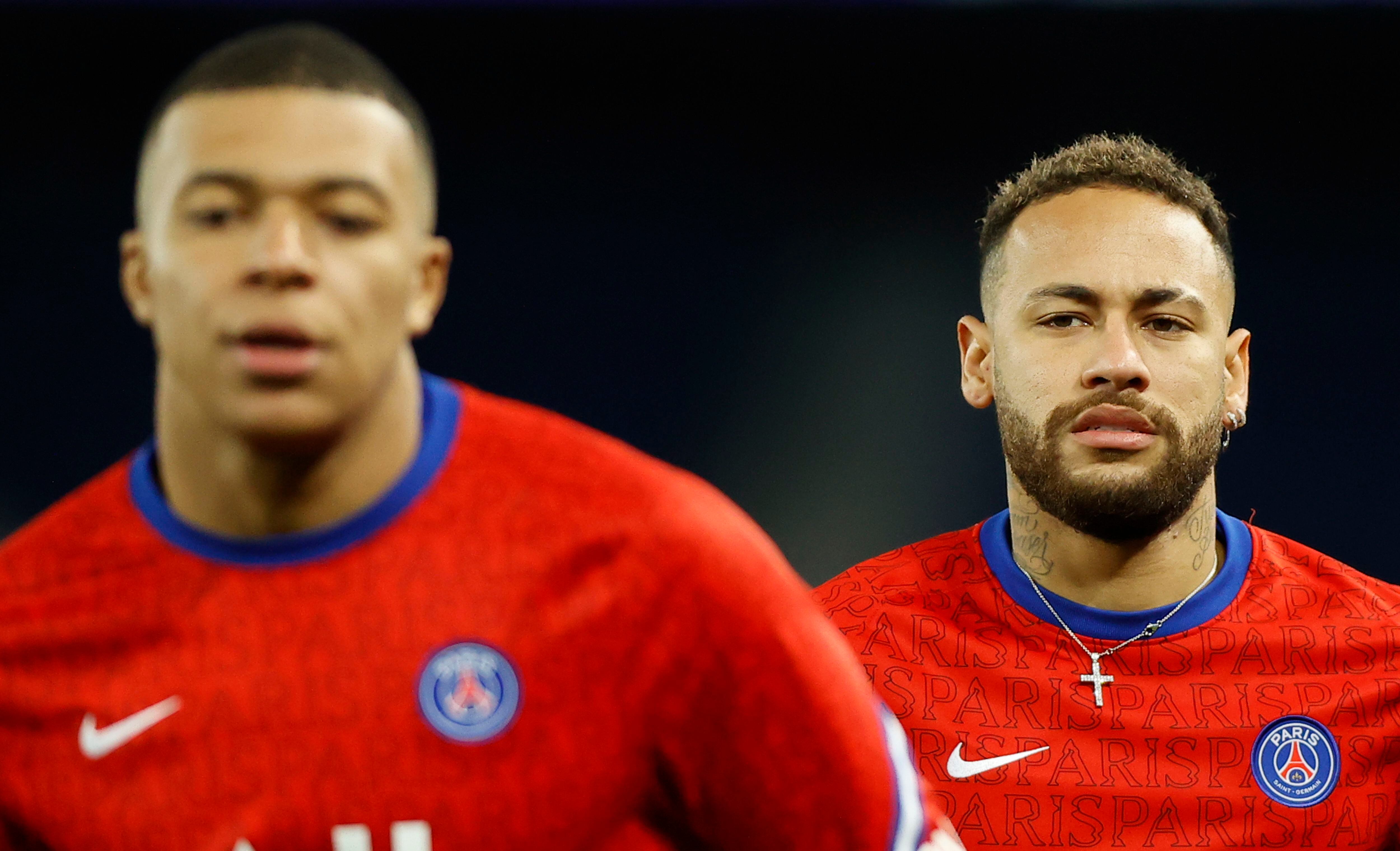 Neymar y Mbappé mantuvieron una tensa relación durante los últimos años (Efe)
