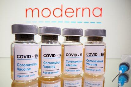 Moderna solicitará este lunes autorización de emergencia en EE. UU. Y Europa para su vacuna contra el coronavirus