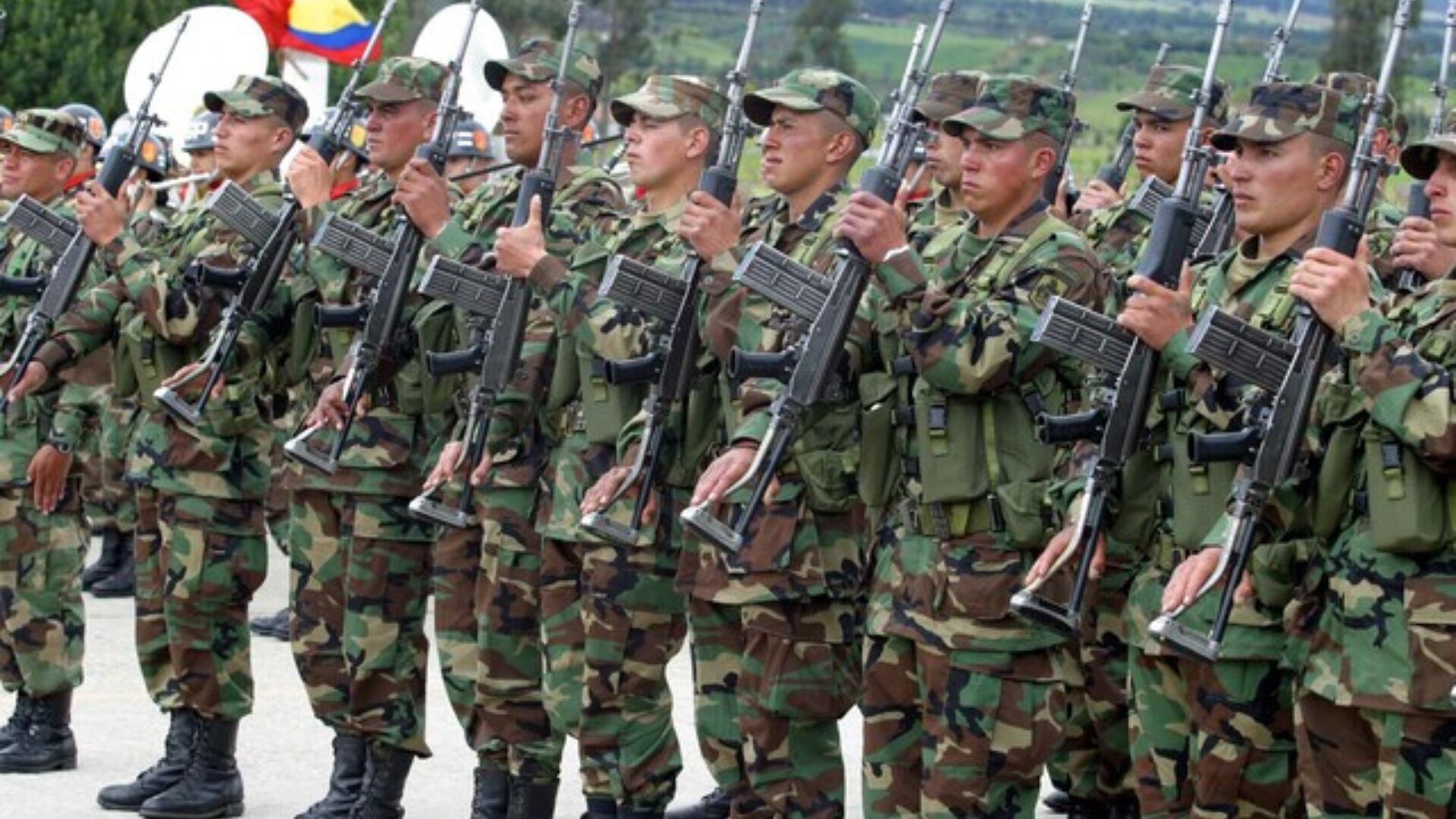 Soldados de las Fuerzas Militares de Colombia - crédito Colprensa