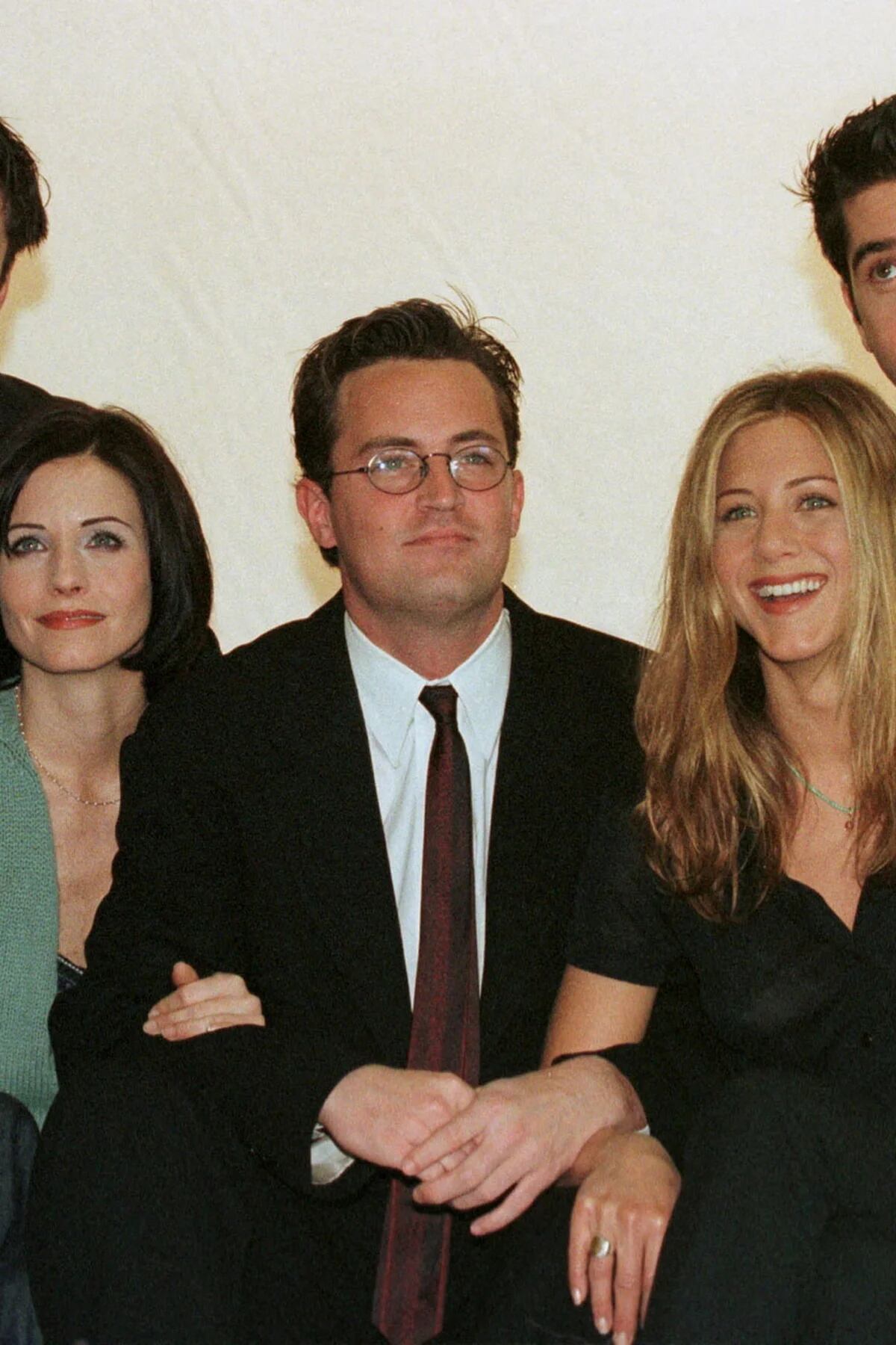 Te queremos, Chandler! Matthew Perry gastó 9 millones de dólares