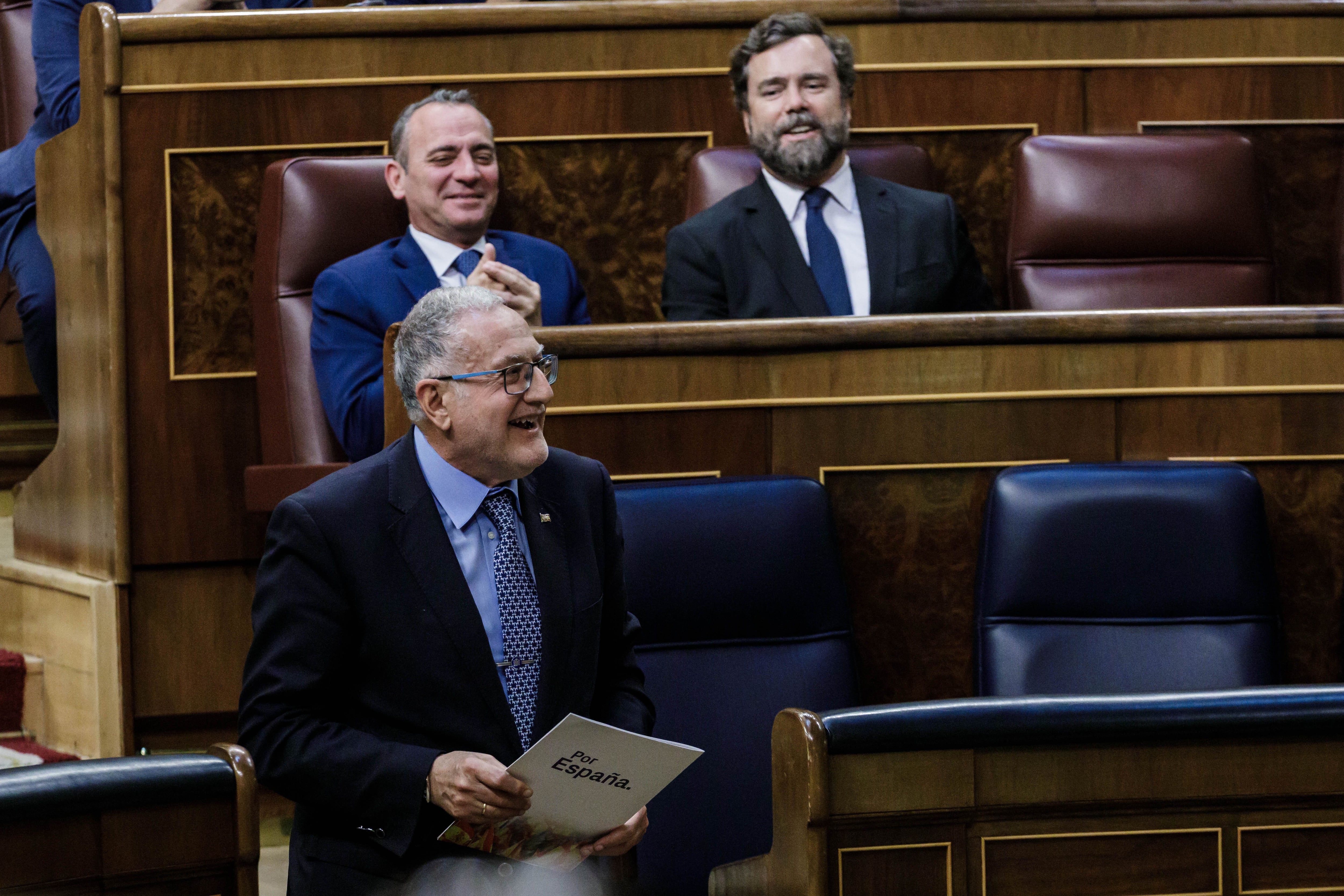 El exdiputado de Vox Juan Luis Steegmann durante una sesión plenaria. (Carlos Luján/Europa Press)