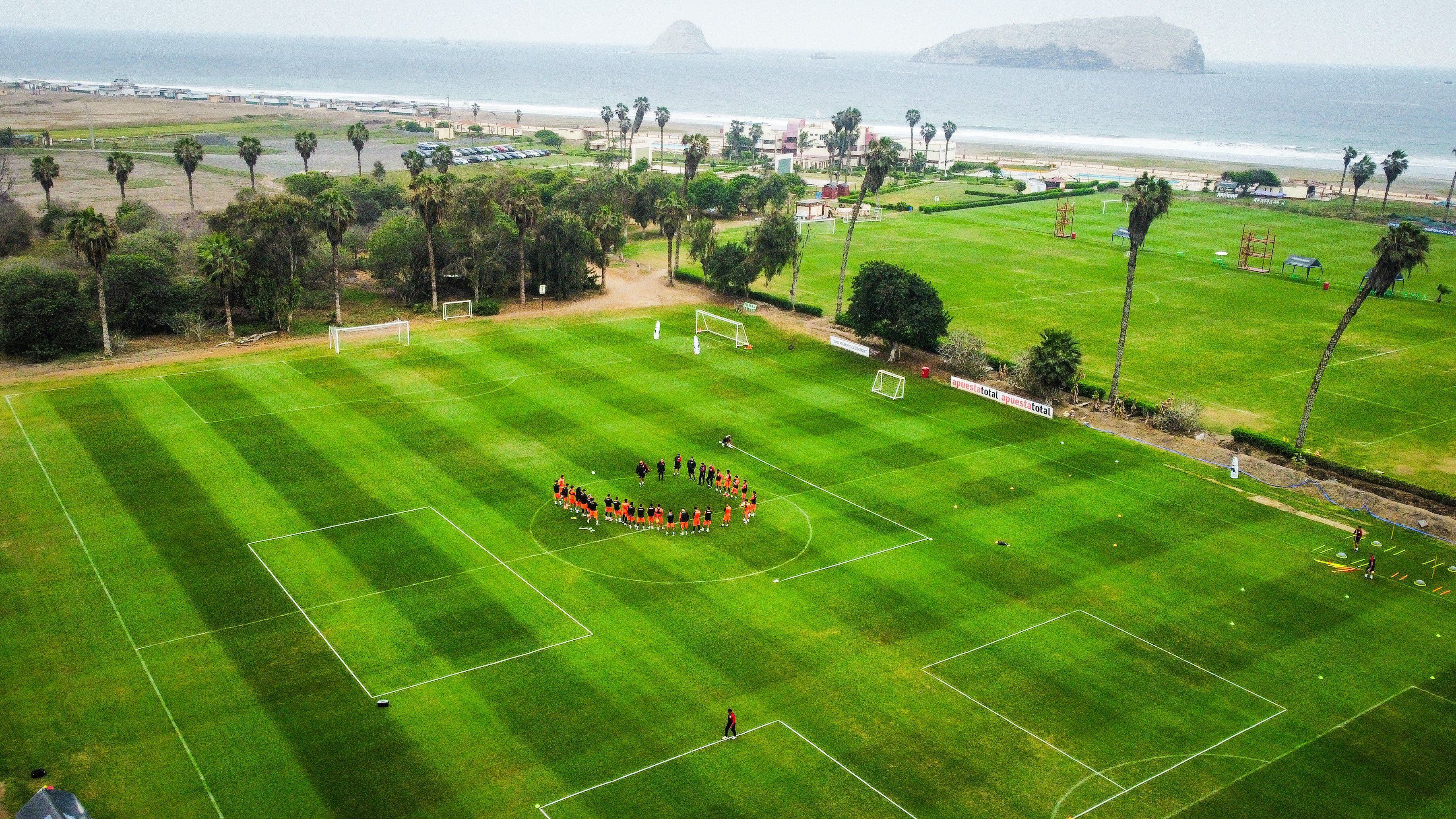 Universitario completó un nuevo entrenamiento en Campo Mar previo al duelo con Sport Boys.