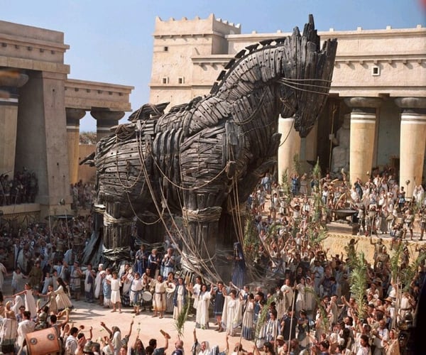 El caballo de Troya tal como aparece en la película “Troy”