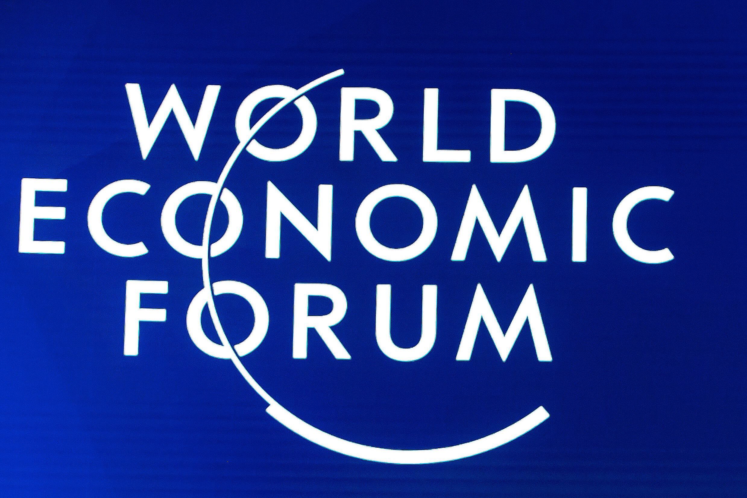 El logo del Foro Económico Mundial que se hace todos los años en Davos 