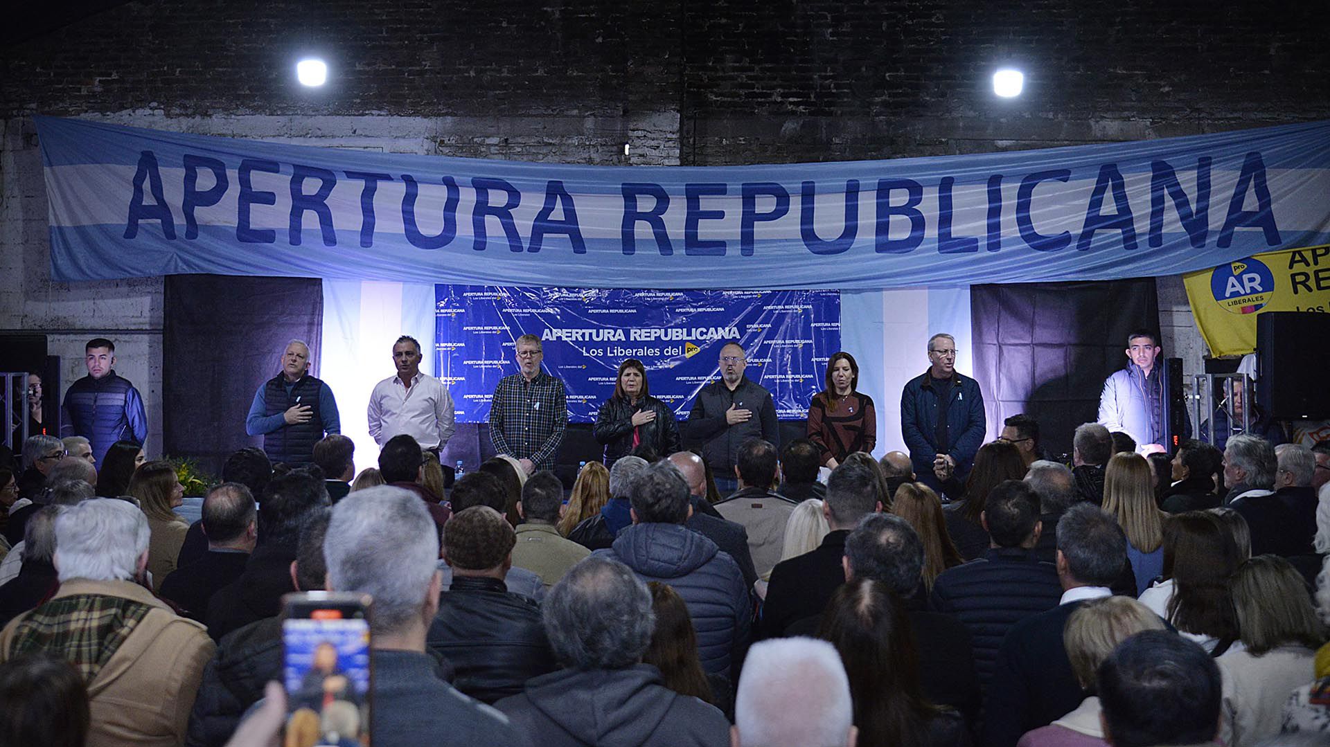 Patricia Bullrich con el PRO y libertarios en la Provincia de Buenos Aires