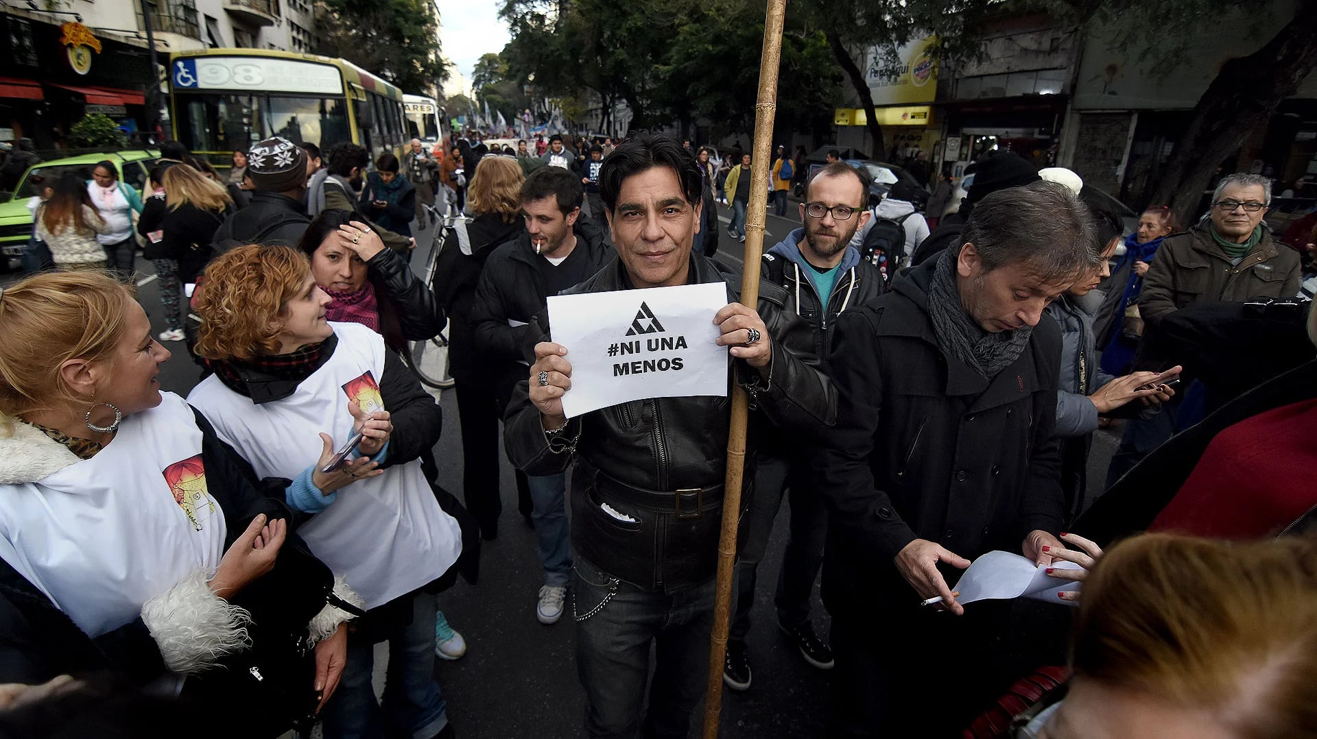 El actor Juan Palomino también se sumó a la campaña #NiUnaMenos (Nicolás Stulberg)