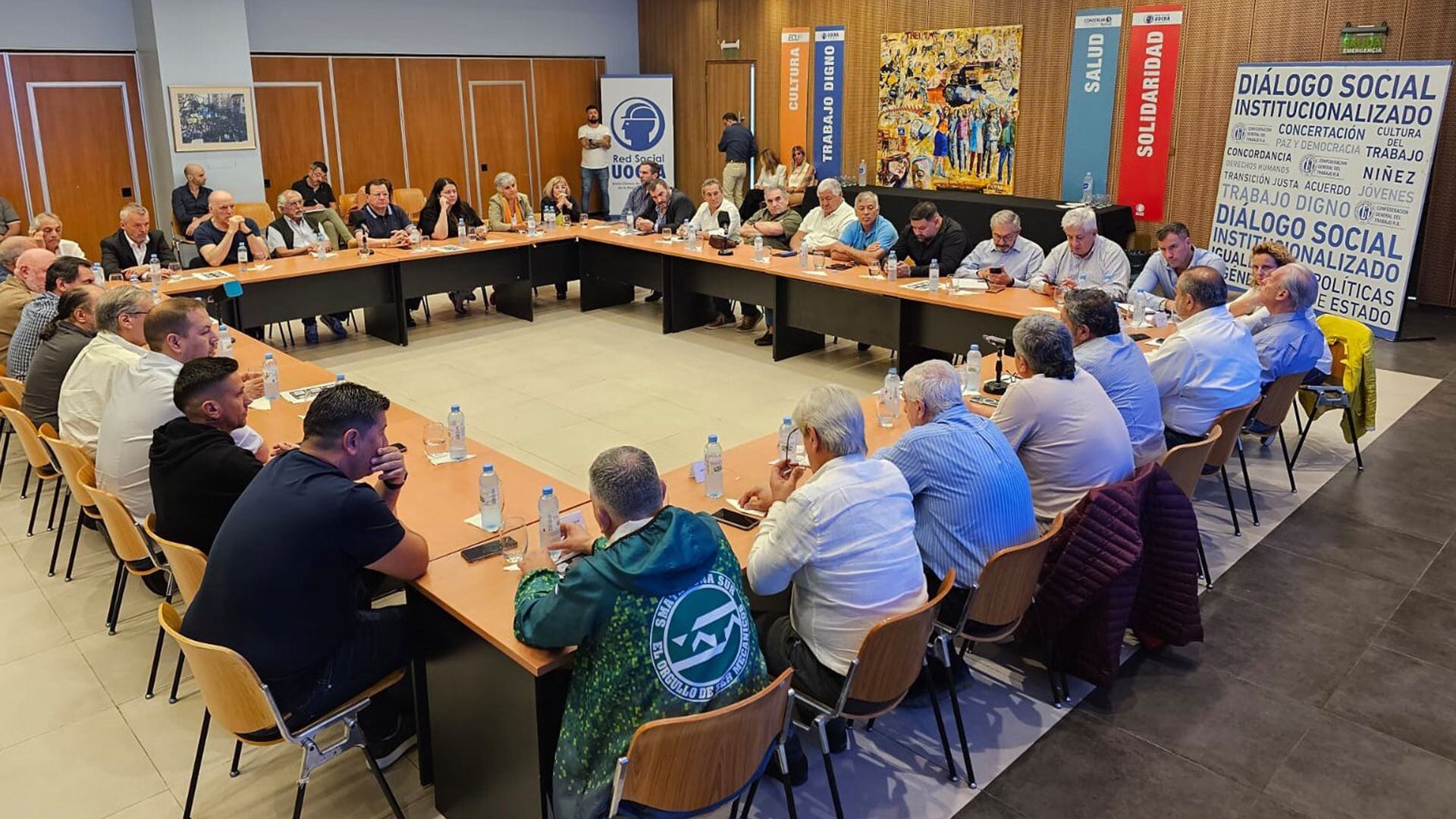 Reunión de la CGT en la UOCRA