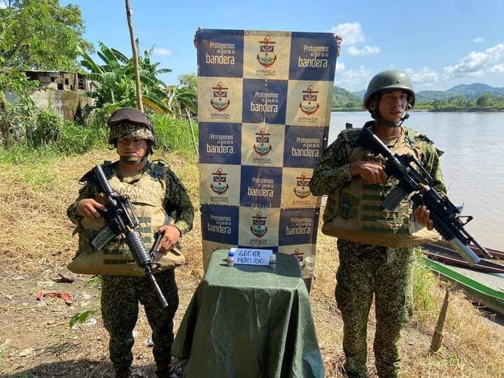 El contingente armado al que pertenecía el oficial asesinado realizó operativos contra la minería ilegal - crédito Ejército