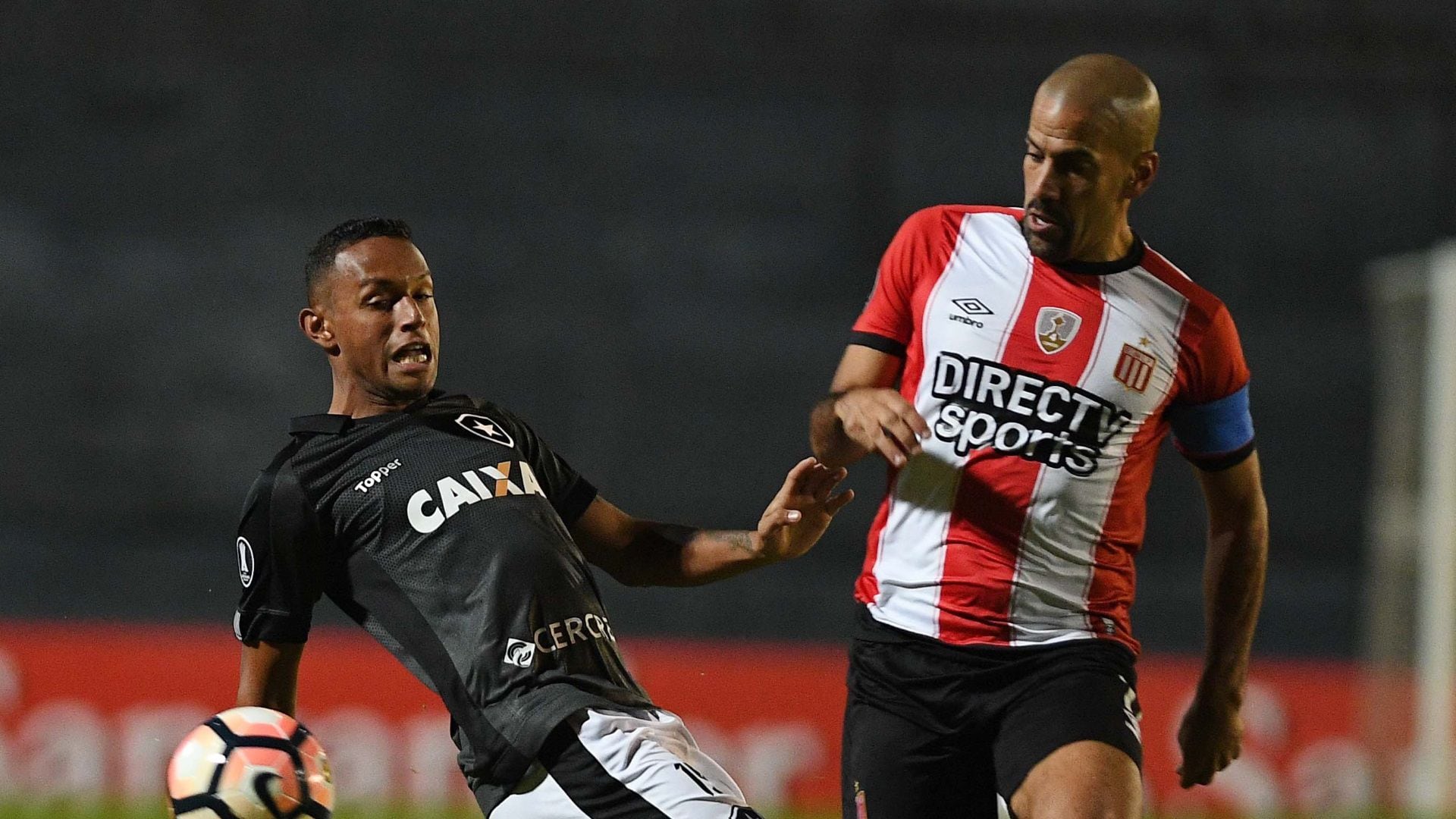 Juan Sebastián Verón es el futbolista argentino más longevo en jugar una Copa Libertadores (Télam)