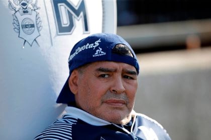 Diego Maradona puede moverse tras expulsión (Foto: EFE / Demian Alday Estévez / Archivo)