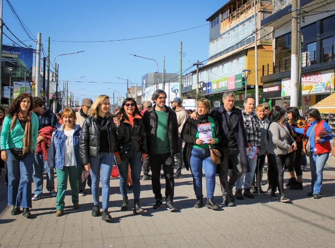 Nicolás del Caño y Myriam Bregman en La Matanza