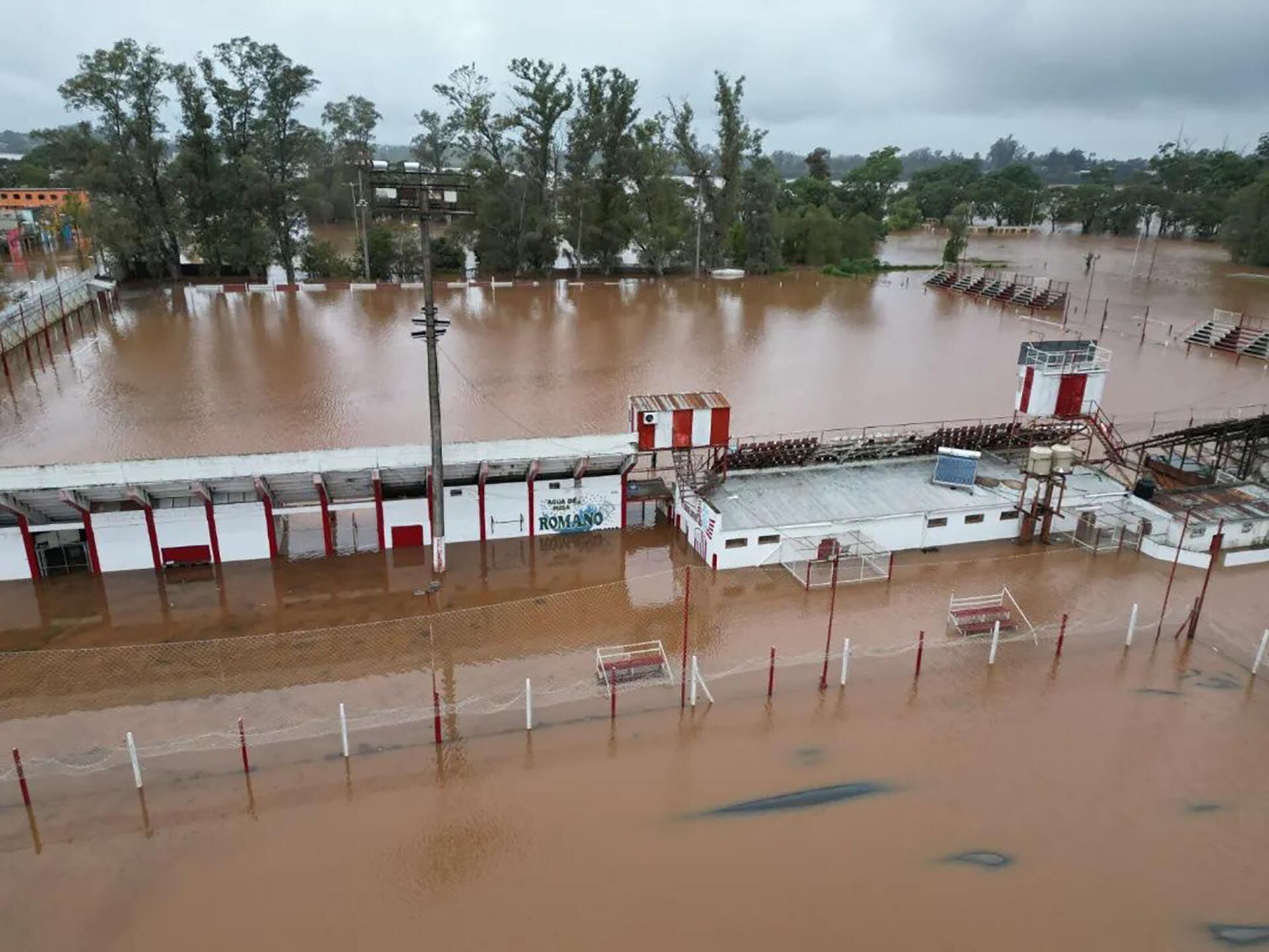 Familias evacuadas en Concordia tras la crecida del Río Uruguay