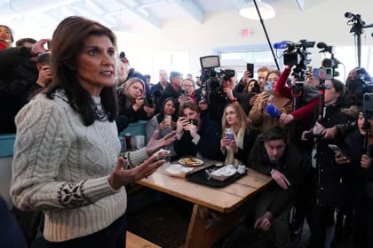 Nikki Haley durante un acto de campaña (REUTERS/Brian Snyder)