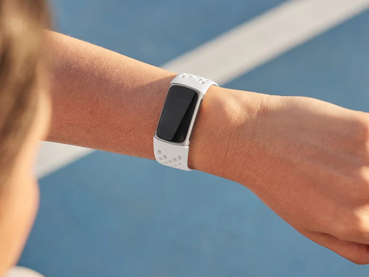 Fitbit Sense, así es el smartwatch capaz de tomar la temperatura