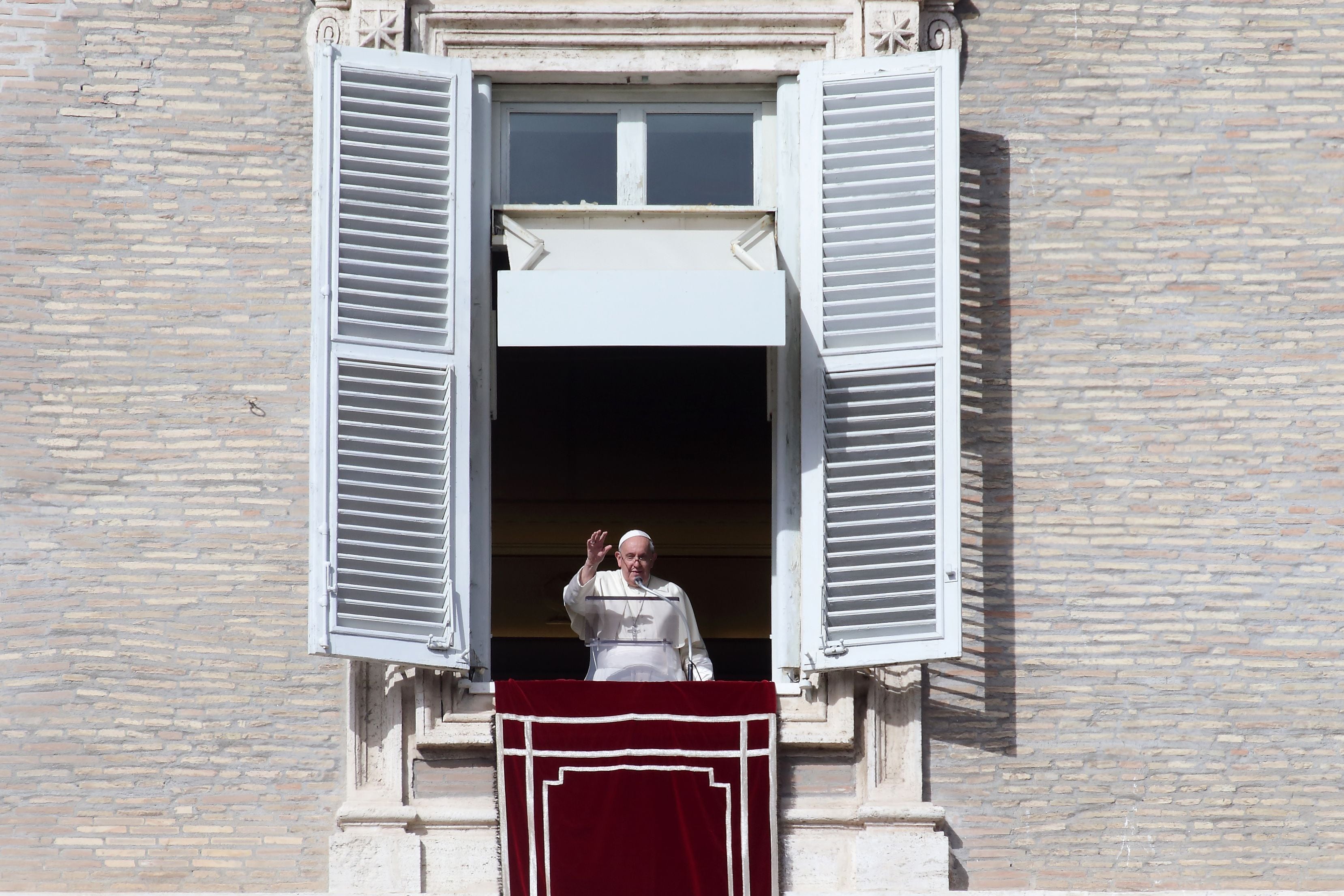 El Papa opta por no leer un discurso ante rabinos europeos por una indisposición
