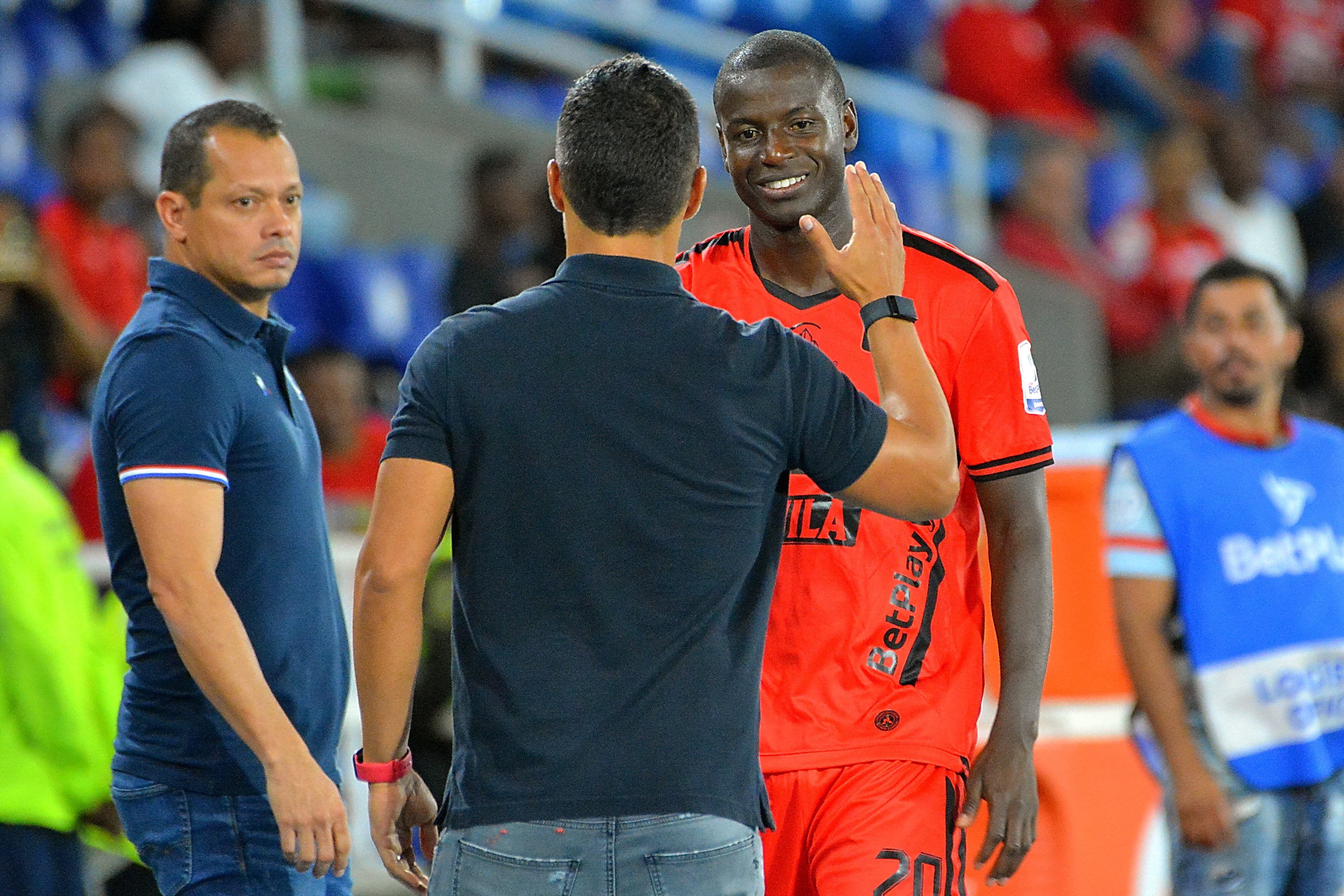 Adrián Ramos le salvó el puesto de técnico a Lucas González en el América de Cali - crédito Colprensa.