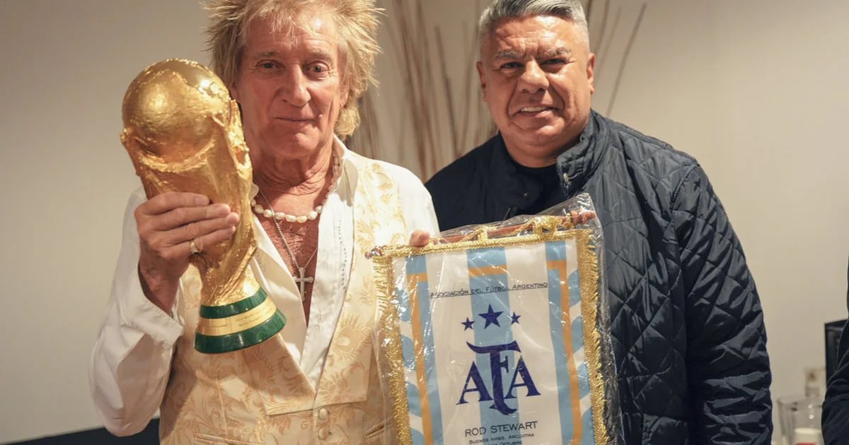 Detalles del encuentro entre Claudio Tapia y Rod Stewart: «Su devoción y respeto por la selección Argentina fue inspirador»