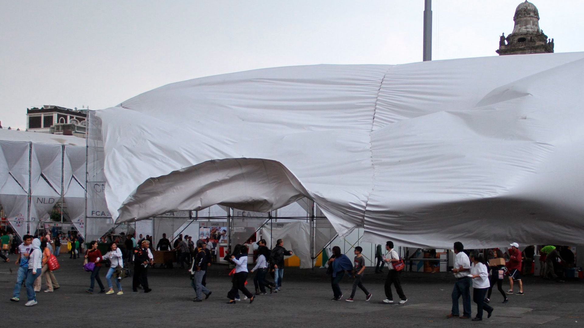 Protección Civil activó alerta por fuertes rachas de viento en la CDMX
Crédito: Cuartoscuro