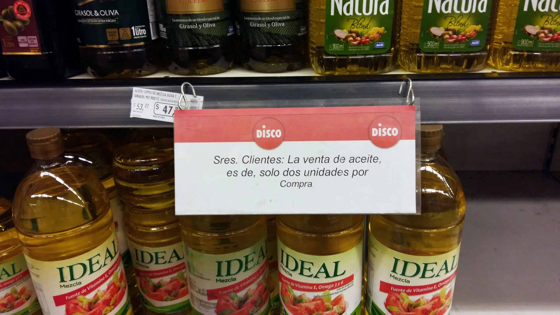 Algunos establecimientos cupificaron la venta hasta dos unidades por cliente (Nicolás Stulberg)