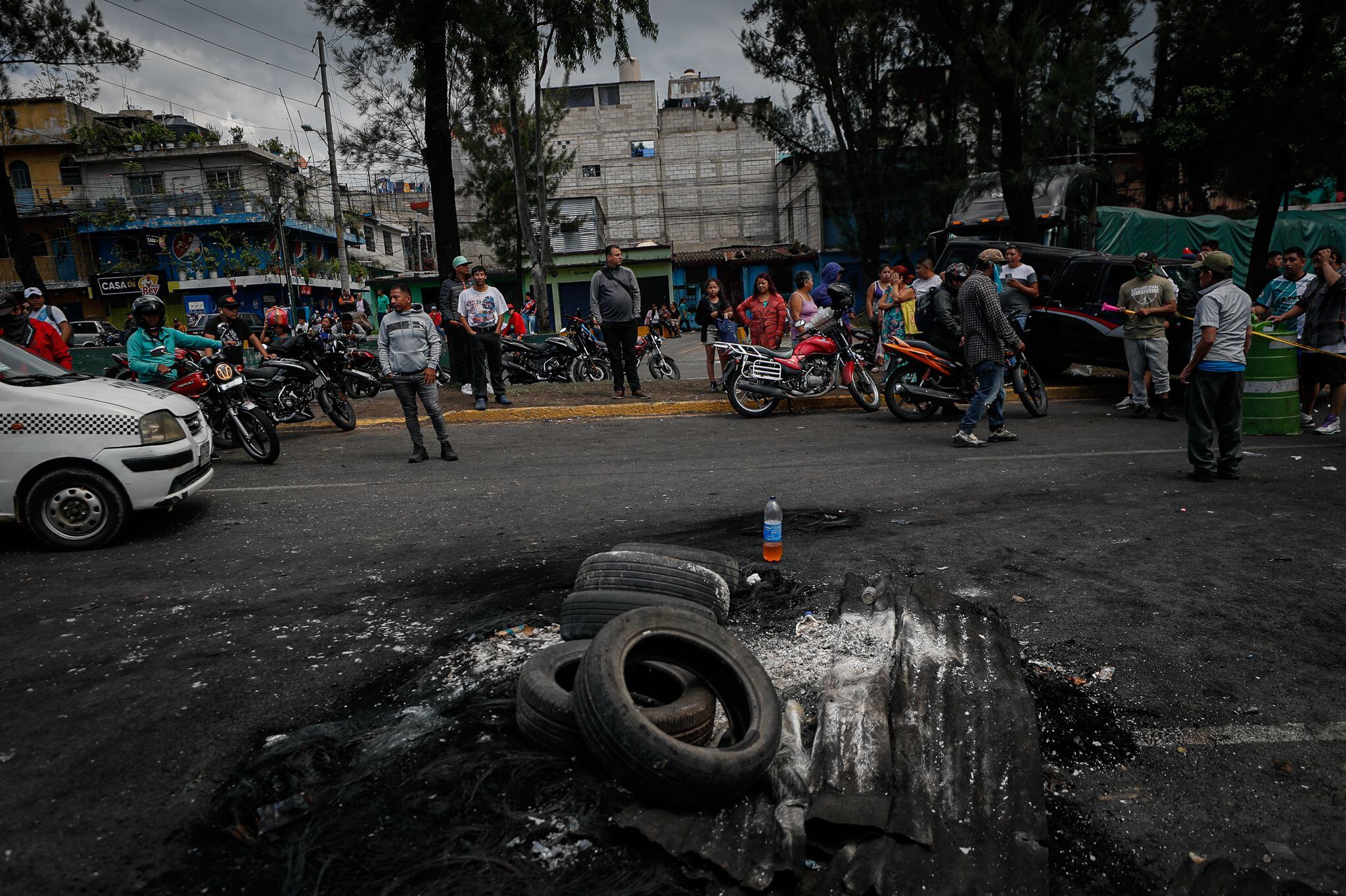 Bloqueos en carreteras en Guatemala (EFE/David Toro)