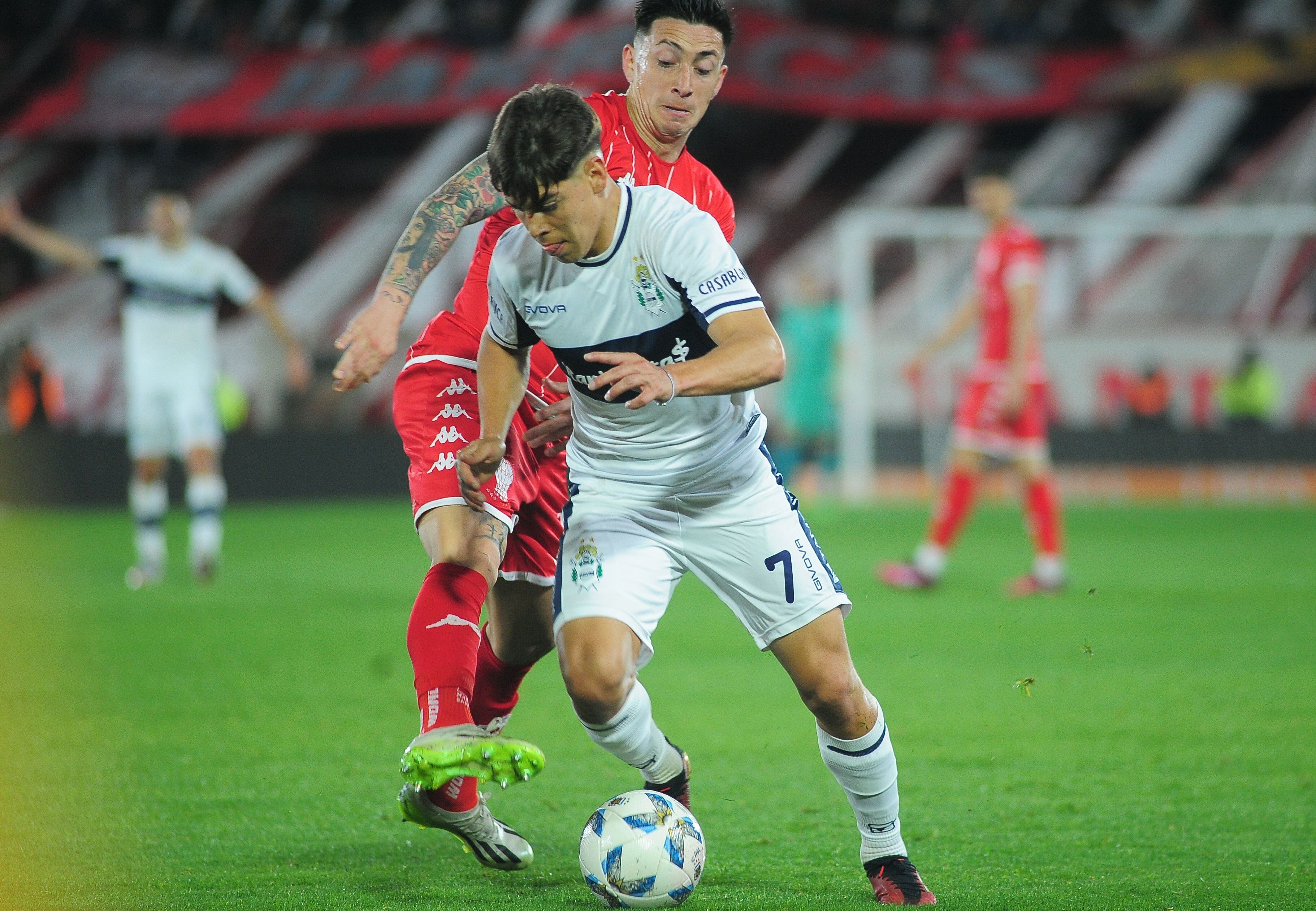 Huracán vs Gimnasia y Esgrima La Plata