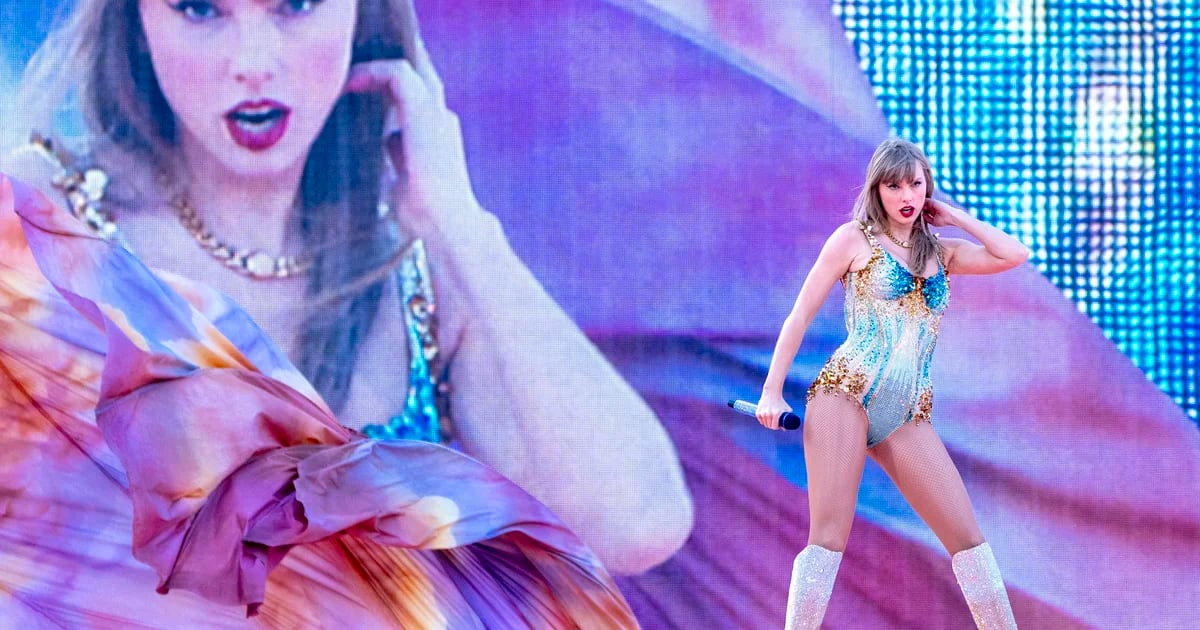 Hackers Stole Thousands of Ticket Codes for Taylor Swift Shows, Demand $1 Million Ransom from Ticketmaster