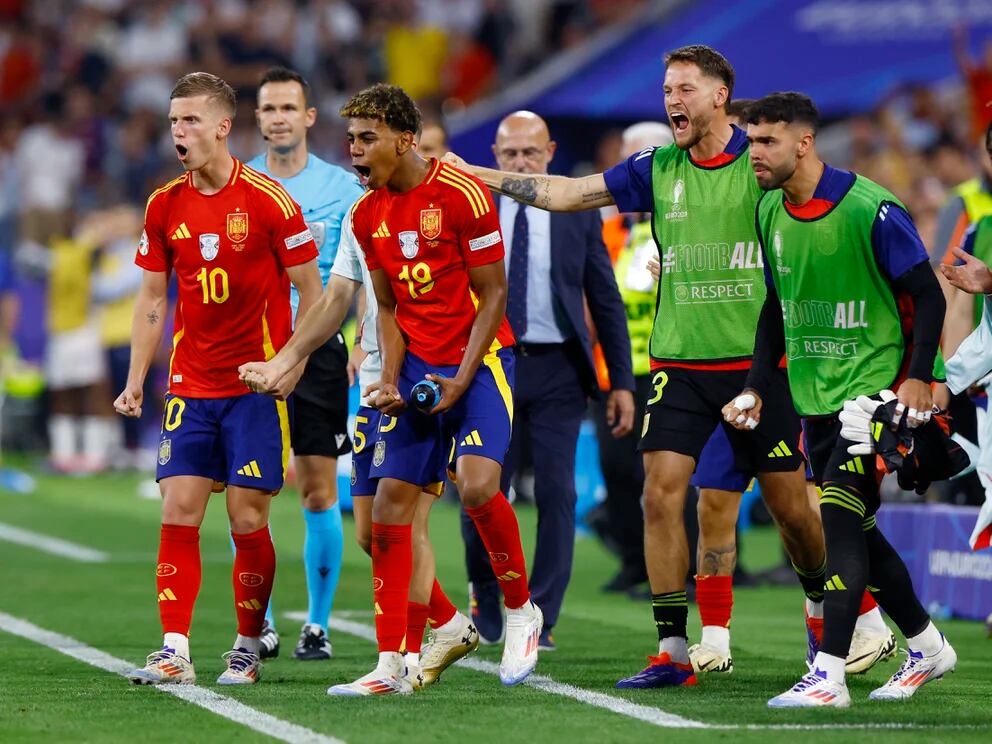 España derrotó 2-1 a Francia y jugará la final de la Eurocopa el próximo domingo