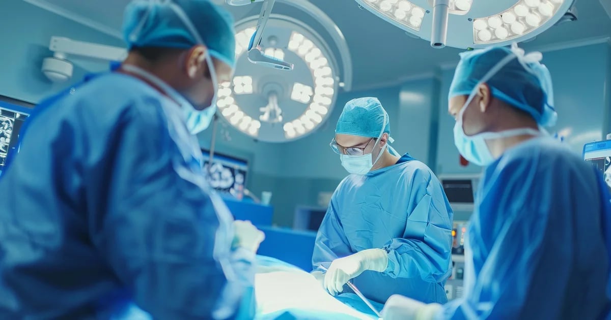 Operano un paziente in Cina dall’Italia: come funziona la chirurgia a distanza