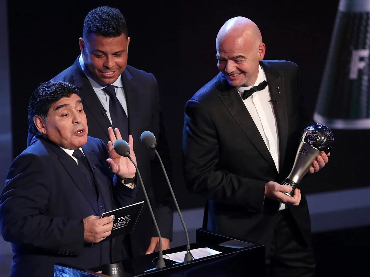 Maradona o Pelé, el mejor jugador de fútbol - Gnomi Club