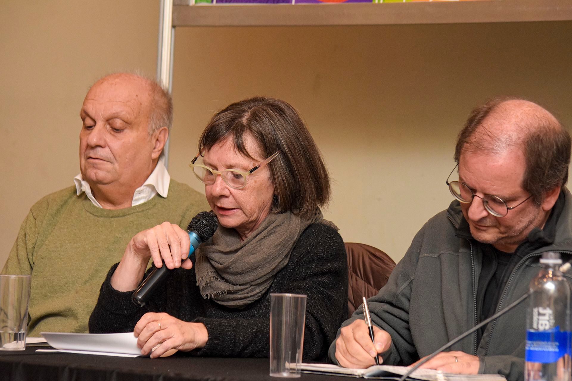 Debate en la Feria, Lucas Llach, Hernán Lombardi, Alejandra Laurencich, Martín Kohan, María O'Donnell