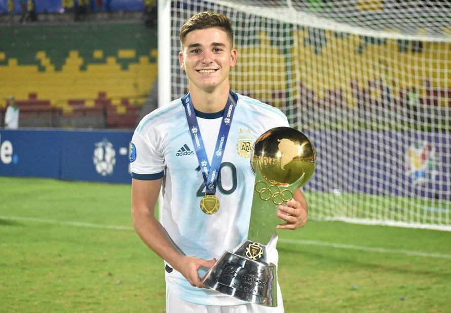 Julian Alvarez campeon del preolimpico sub 20 con la seleccion argentina