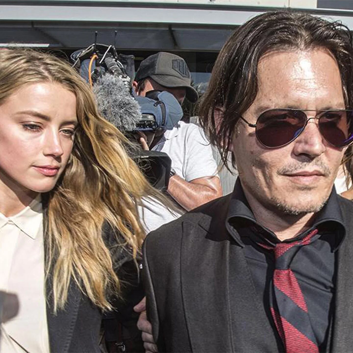 Escândalo de violência doméstica: A verdade por trás do casal Johnny Depp e  Amber Heard revelada em nova minissérie