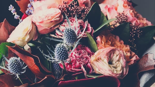 Tener flores en el hogar genera siempre un efecto positivo, alegran la vista y mejoran el estado anÃ­mico en general (Getty Images)