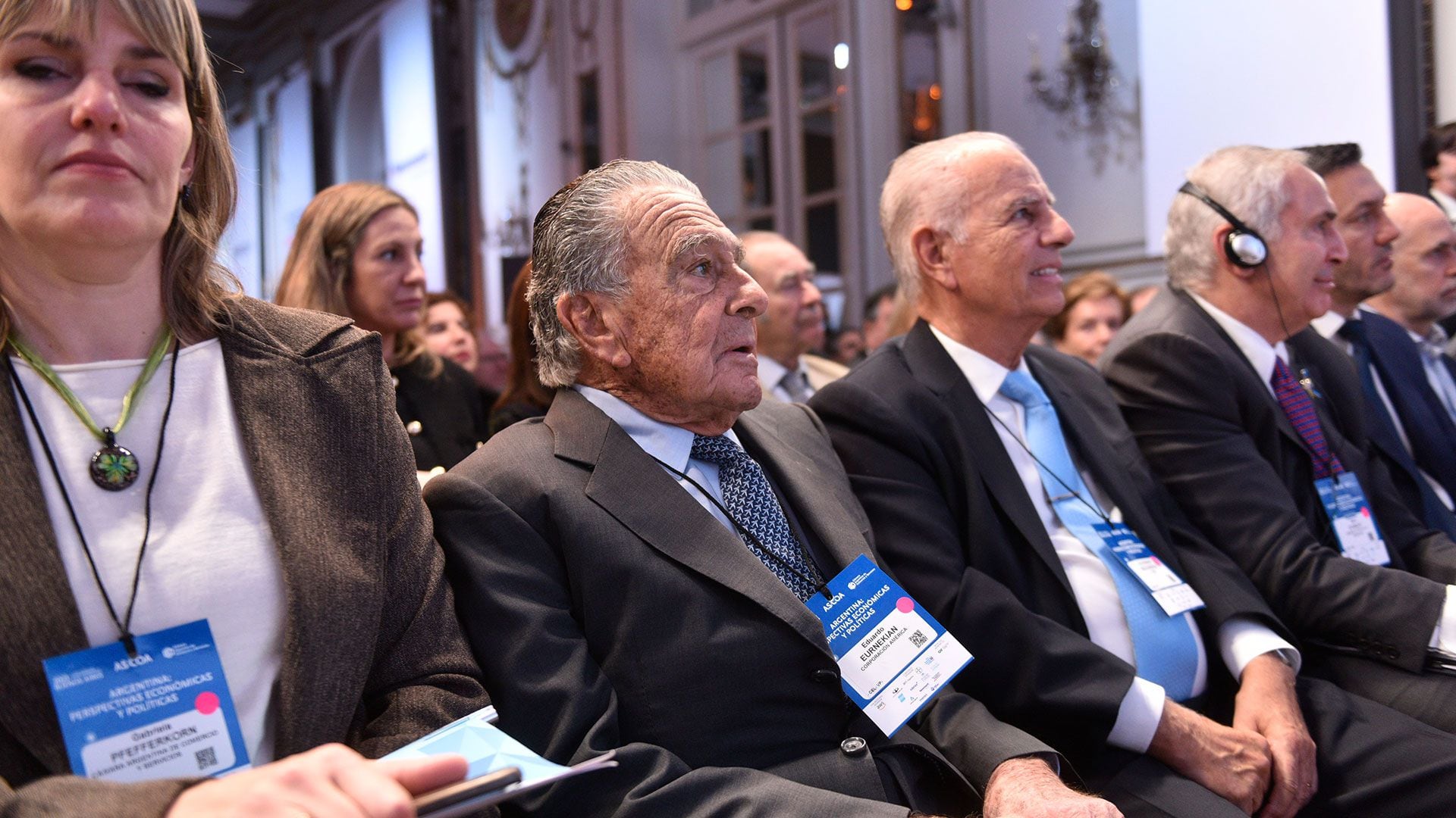 Los empresarios y candidatos debatieron el futuro de la economía argentina en el Council of the Americas. (Adrián Escándar)