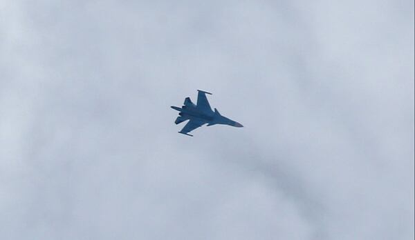 El Su-34 es un moderno cazabombardero que sólo es operado por Rusia. Se cree que hay seis desplegados en Siria (AFP)