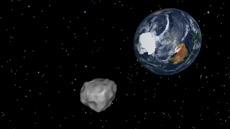 Dos asteroides pasaron cerca de la Tierra y uno estaba acompañado de una pequeña luna