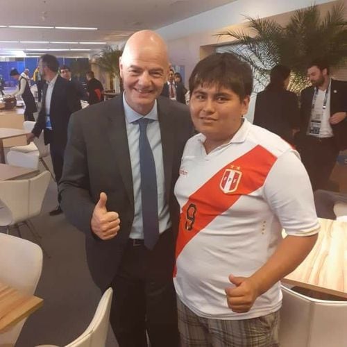 Gianni Infantino, FIFA President with 'El Gordo Smoke'