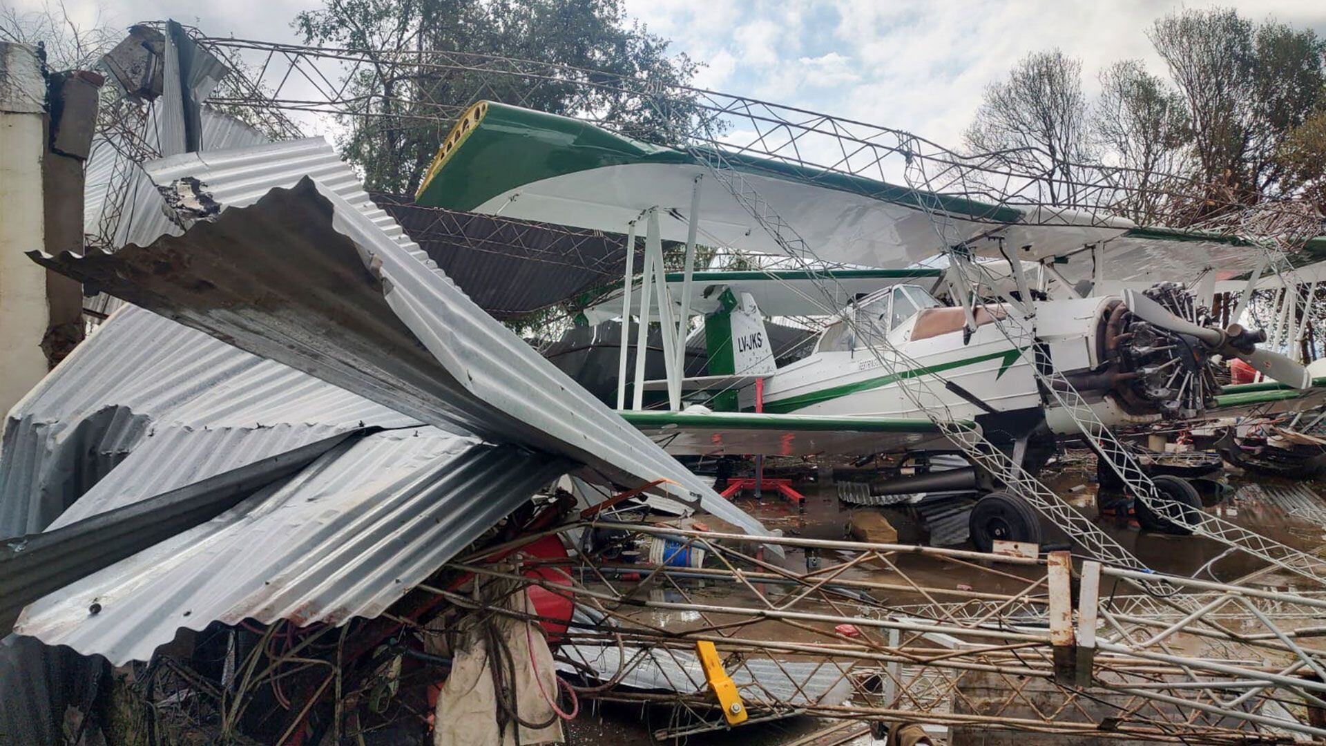 destrozos-tormenta-aeroclub-9-de-julio-portada