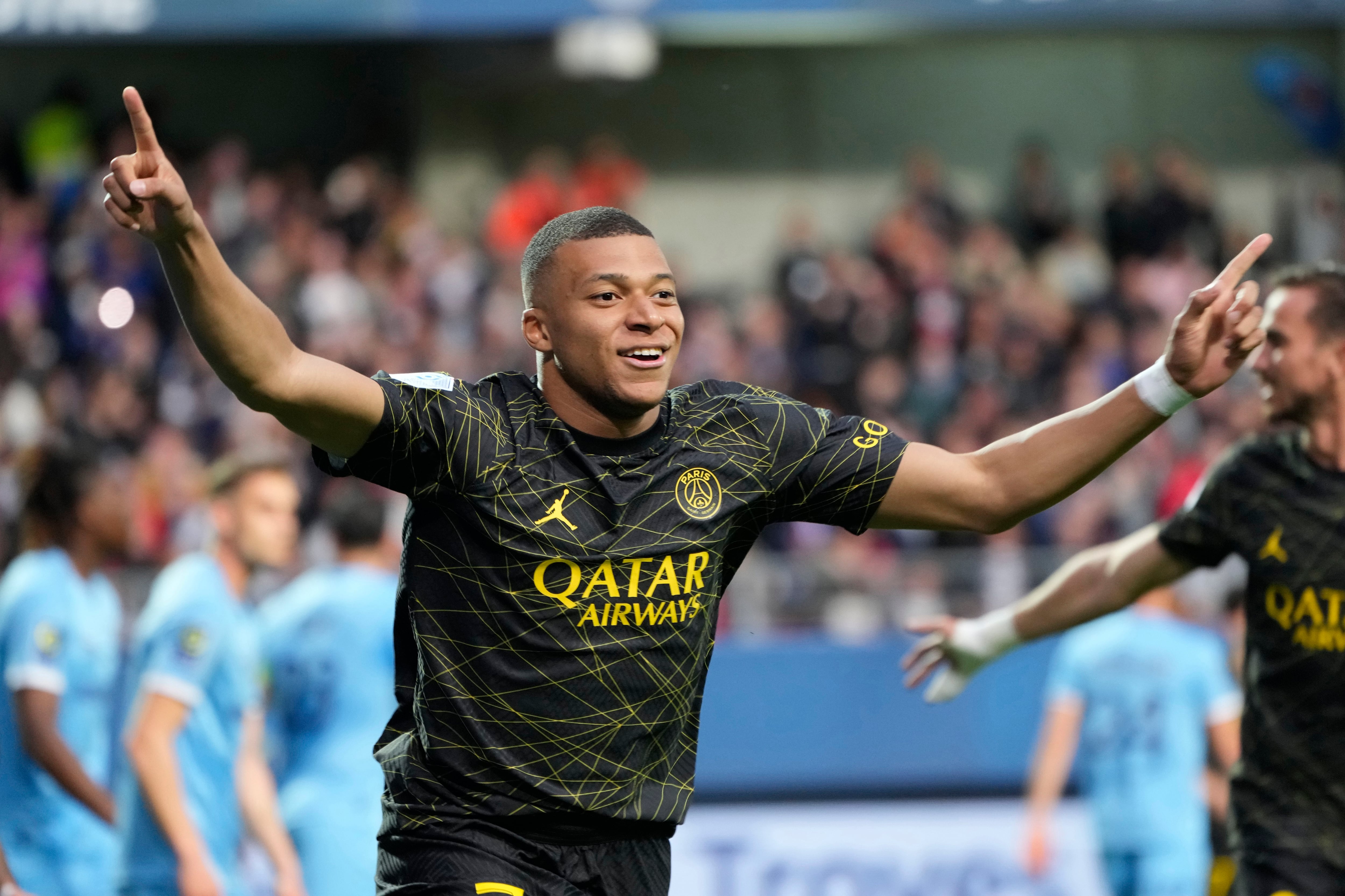 Mbappé rechazó la multimillonaria oferta del Al Hilal (AP Foto/Lewis Joly)