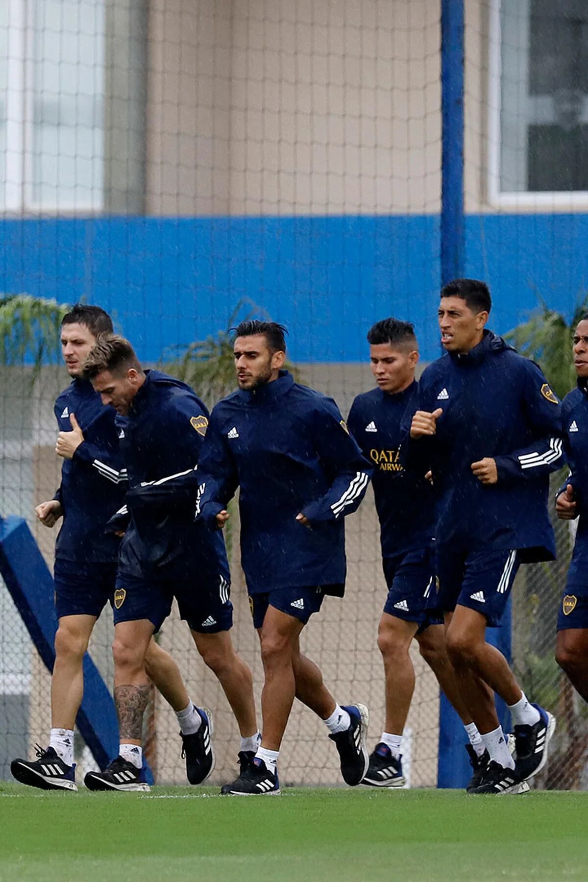 Un club del fútbol argentino anunció que deja en libertad de acción a todo  su plantel - Infobae