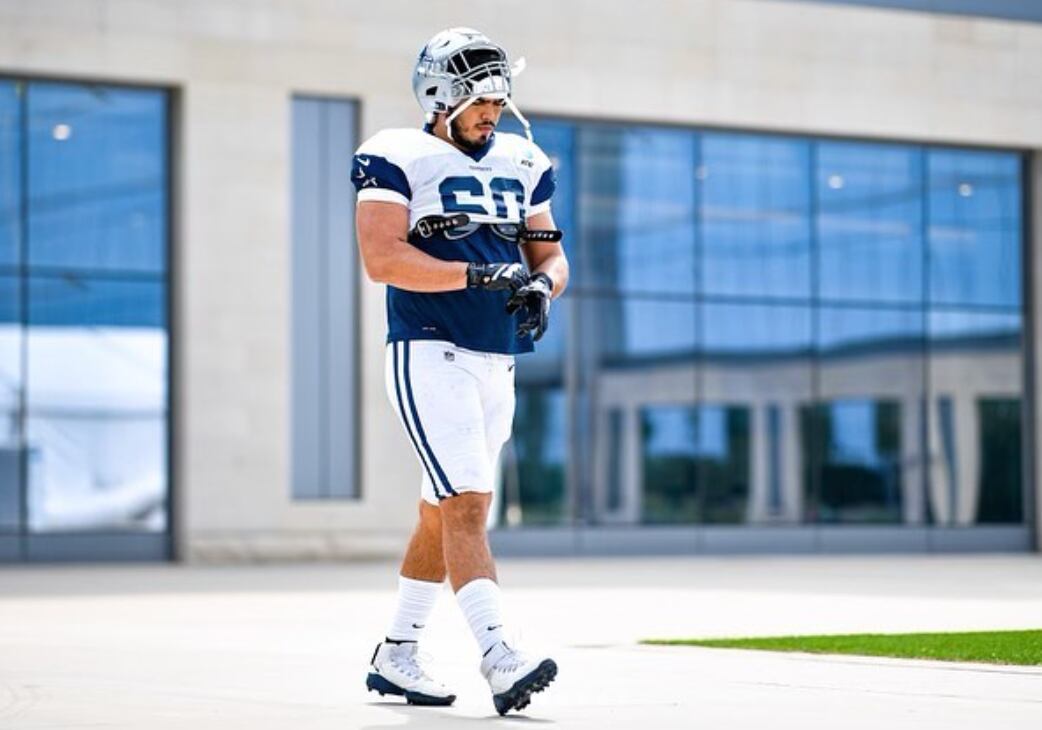 Mexicano Alarcón debuta en derrota de los Cowboys ante Steelers