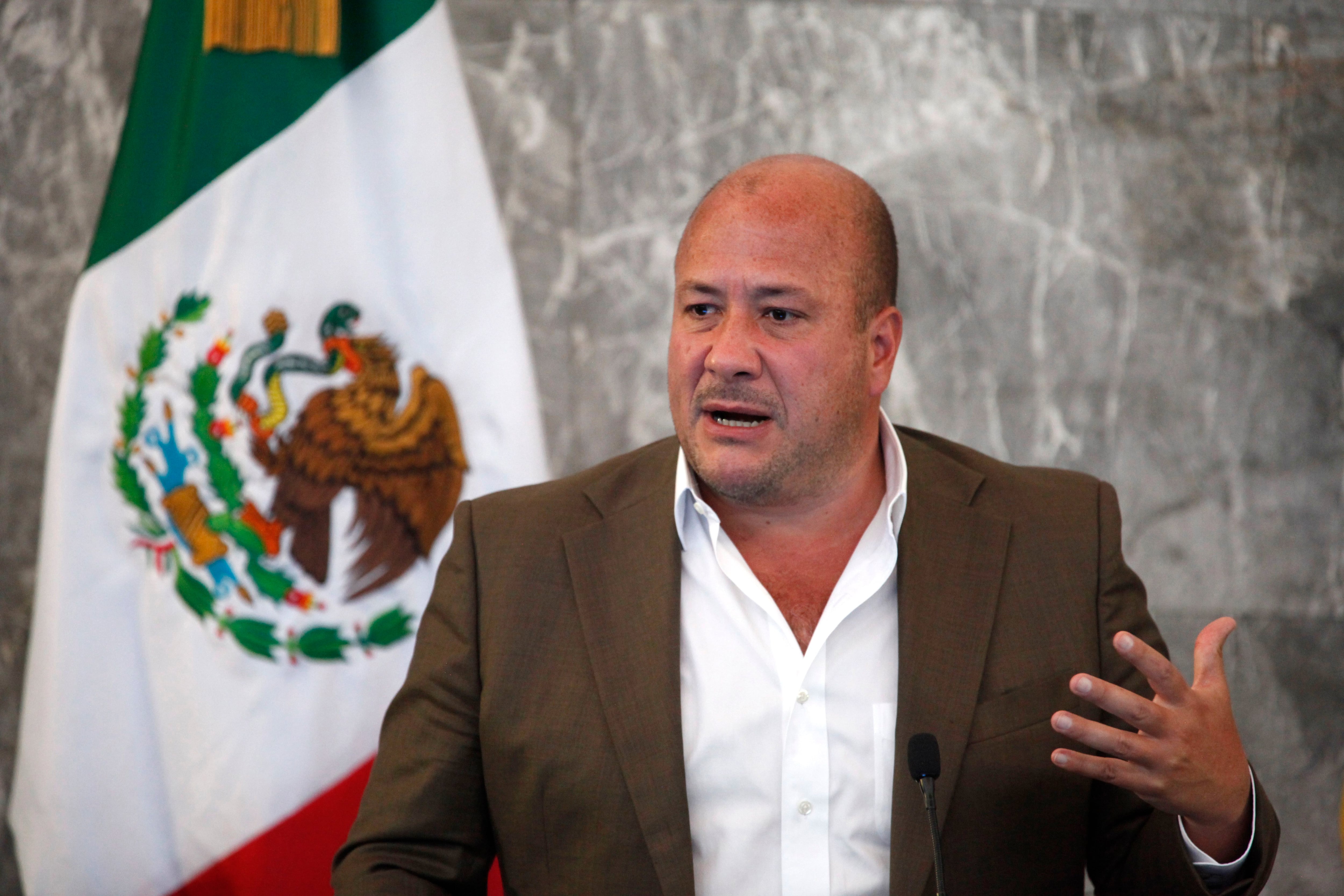 Fotografía de archivo del gobernador de Jalisco Enrique Alfaro, durante una rueda de prensa en la ciudad de Guadalajara, estado de Jalisco (México). EFE/Francisco Guasco
