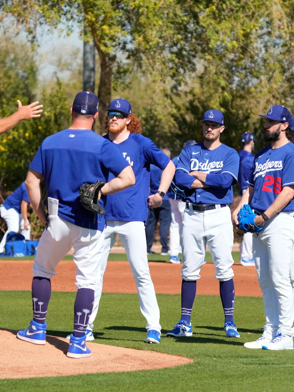 Dodgers: this is the luxury team that will accompany Julio Urias in the 2022  season - Infobae