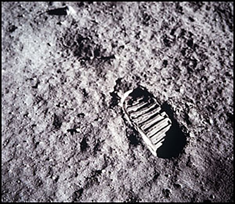 Una de las primeras pisadas humanas en la Luna.