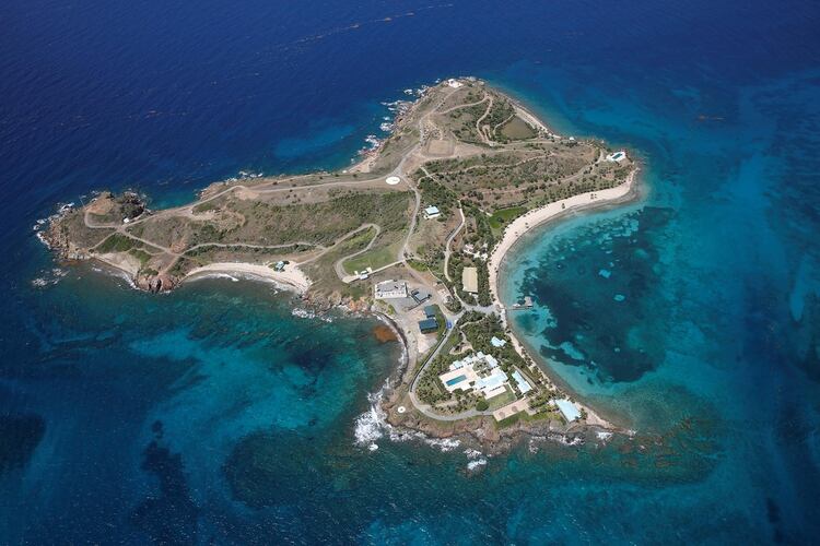 James Island, una de las propiedades del financiero Jeffrey Epstein, se ve en una vista aÃ©rea cerca de Charlotte Amalie, St. Thomas, Islas VÃ­rgenes de los Estados Unidos, el 21 de julio de 2019 (Reuters)