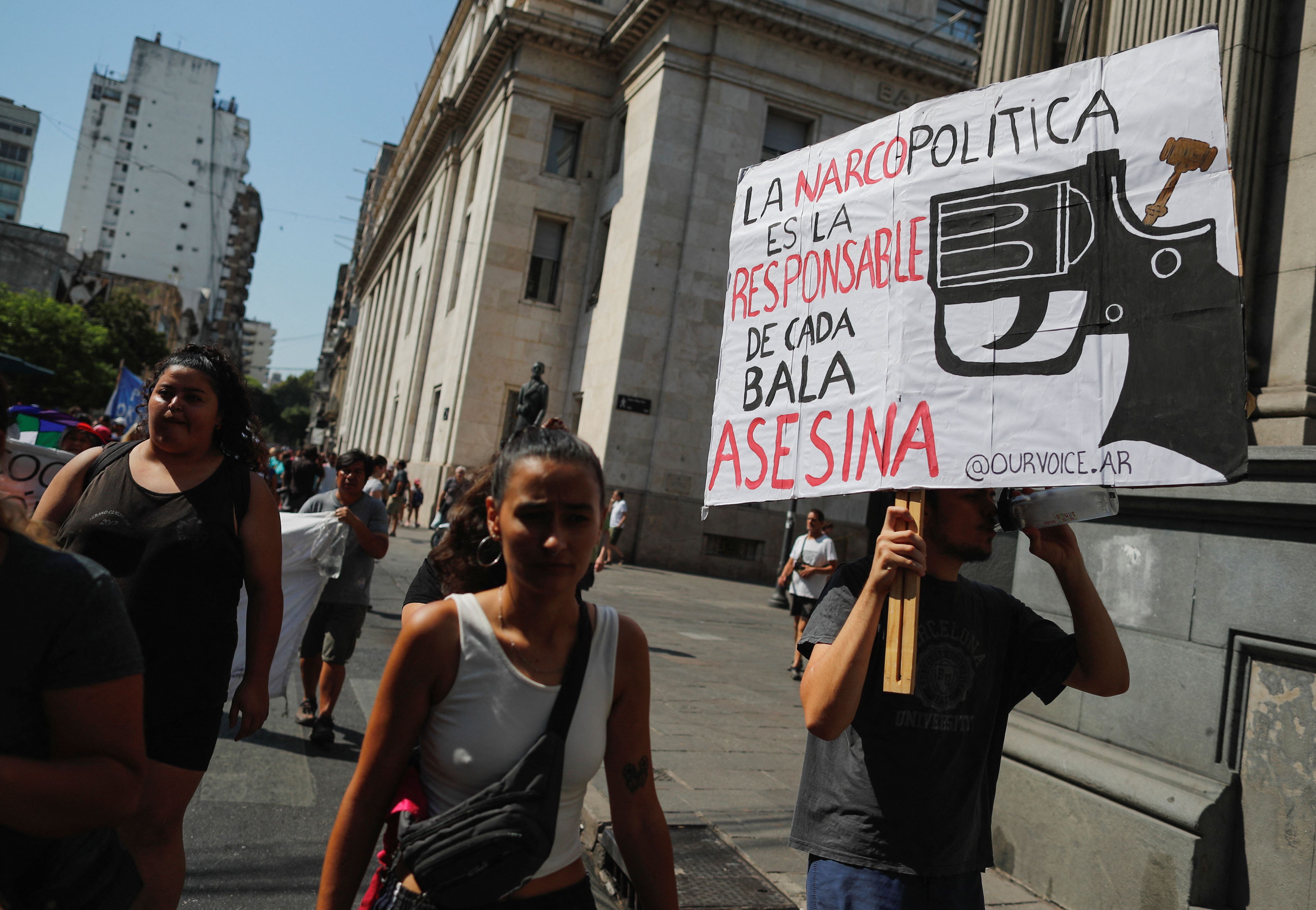 Protesta en Rosario por el aumento del narcotráfico. Foto: REUTERS/Agustin Marcarian