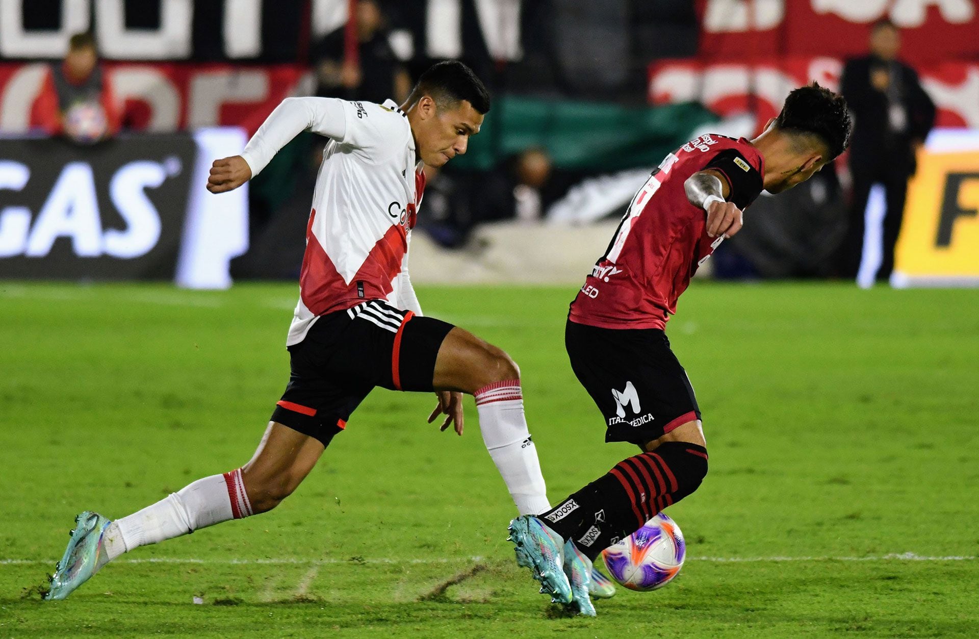 Newell's vs River