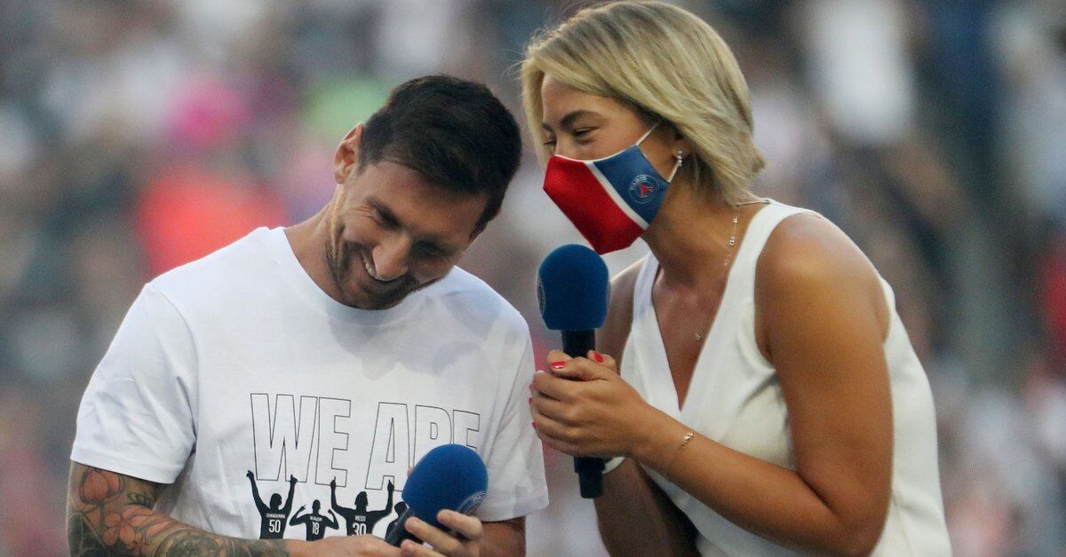 Di fronte a una folla, il Paris Saint-Germain ha presentato Lionel Messi e tutti i suoi rinforzi nel Parc des Princes